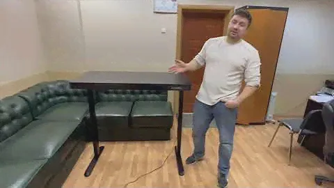 Стол с регулируемой высотой LevelDesk LB