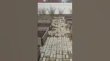 Грядки из ДПК