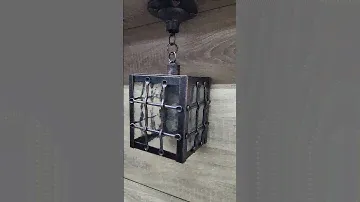 Фонарь подвесной кованый