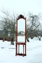 Напольное старинное антикварное зеркало с консолью. Высота 3 м