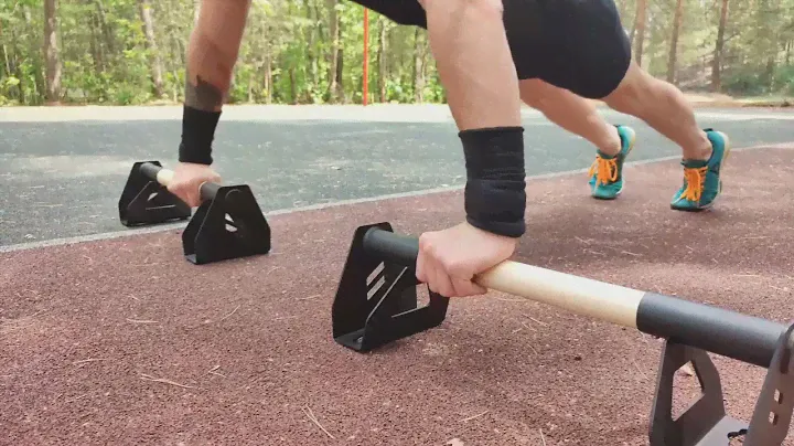 Низкие паралетсы для отжиманий HOMFIT
